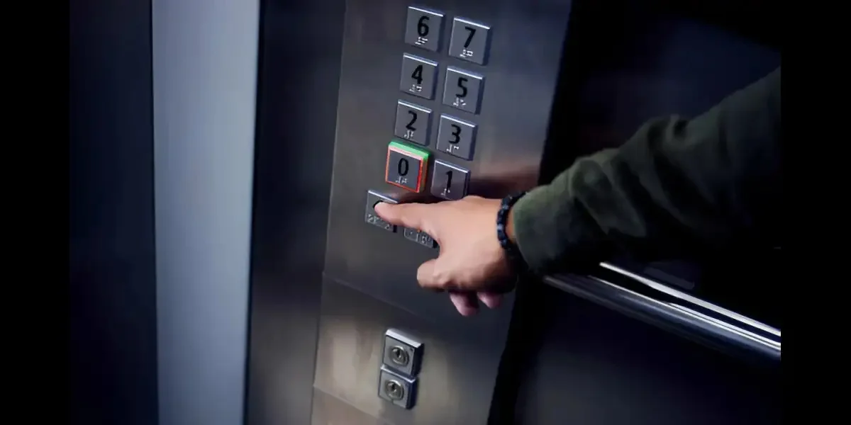 Modernization condition survey of an older elevator